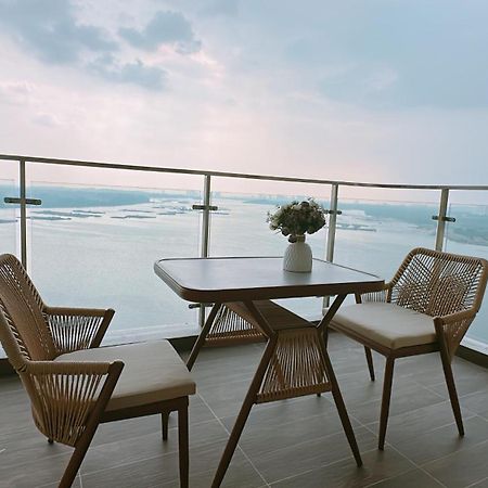 Scenic Country Garden Danga Bay By Lions Bay Apartment Джохор Бахру Екстериор снимка