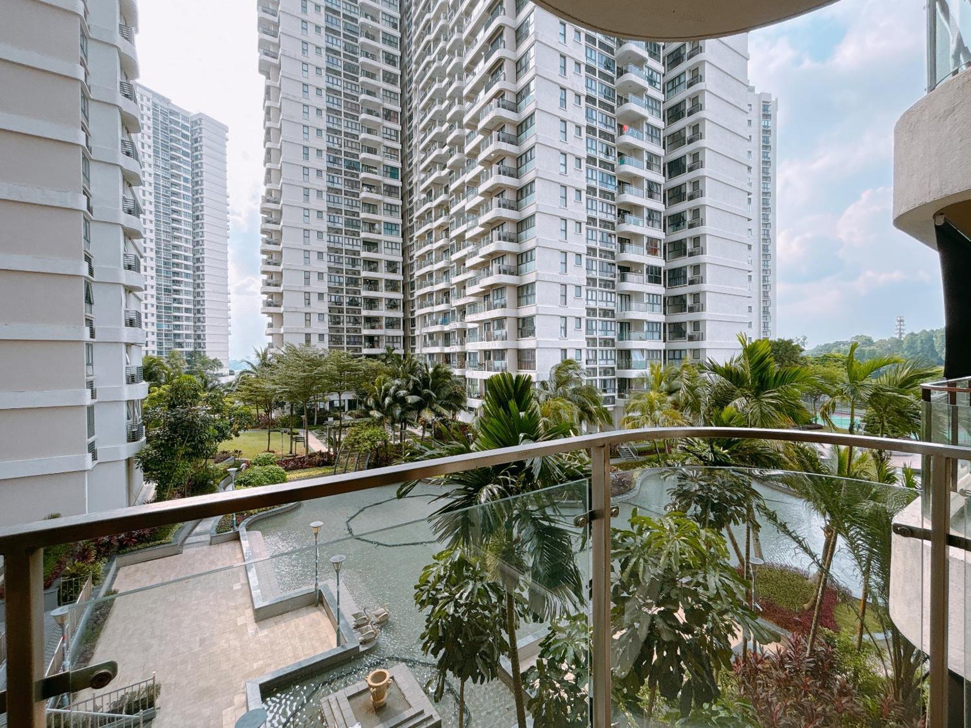 Scenic Country Garden Danga Bay By Lions Bay Apartment Джохор Бахру Стая снимка