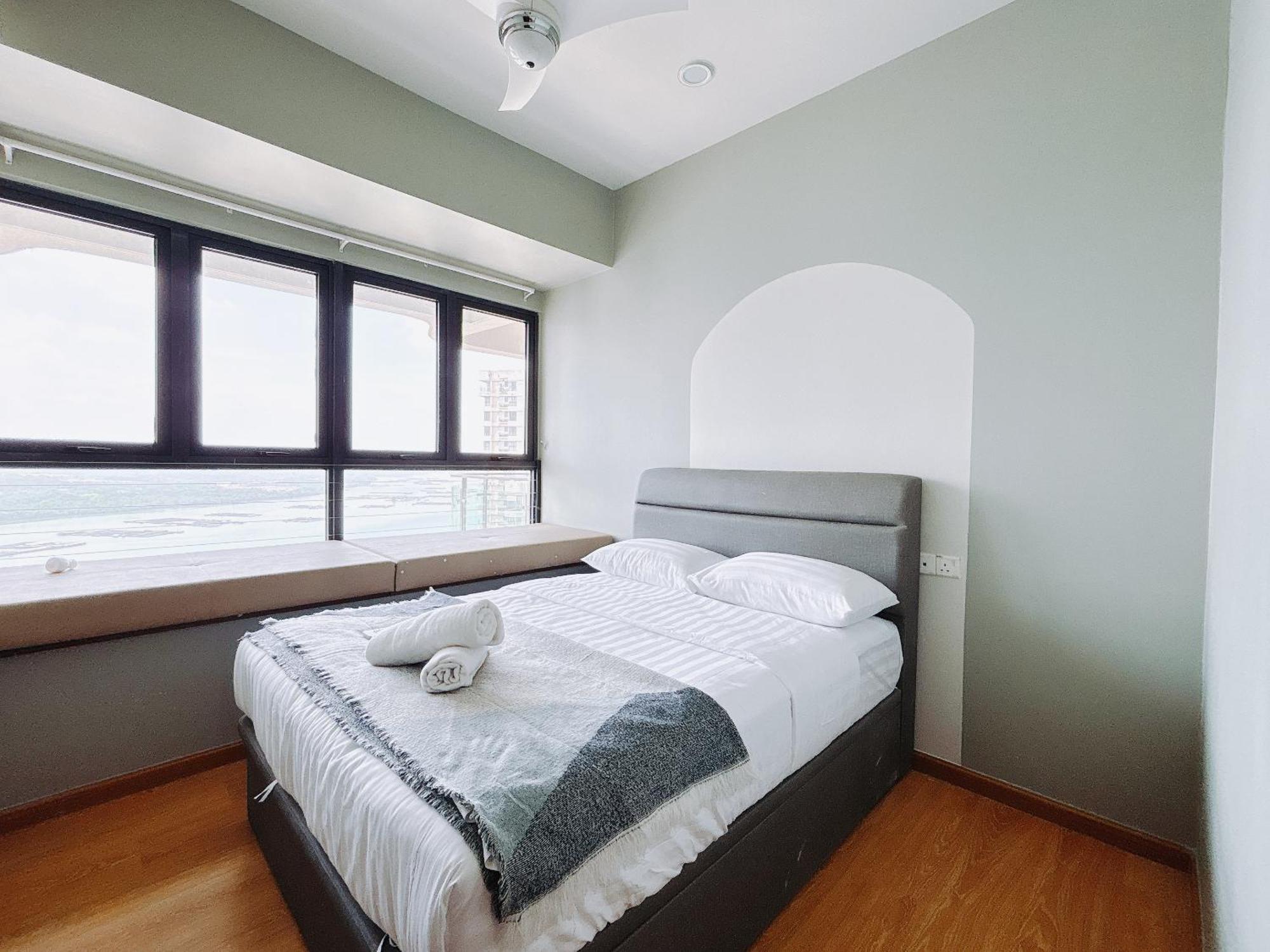 Scenic Country Garden Danga Bay By Lions Bay Apartment Джохор Бахру Стая снимка
